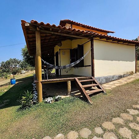 Chales Vila Carrancas - Unidade Centro ภายนอก รูปภาพ