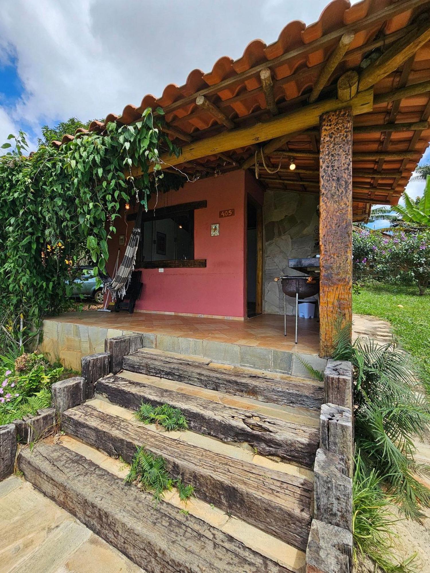 Chales Vila Carrancas - Unidade Centro ภายนอก รูปภาพ