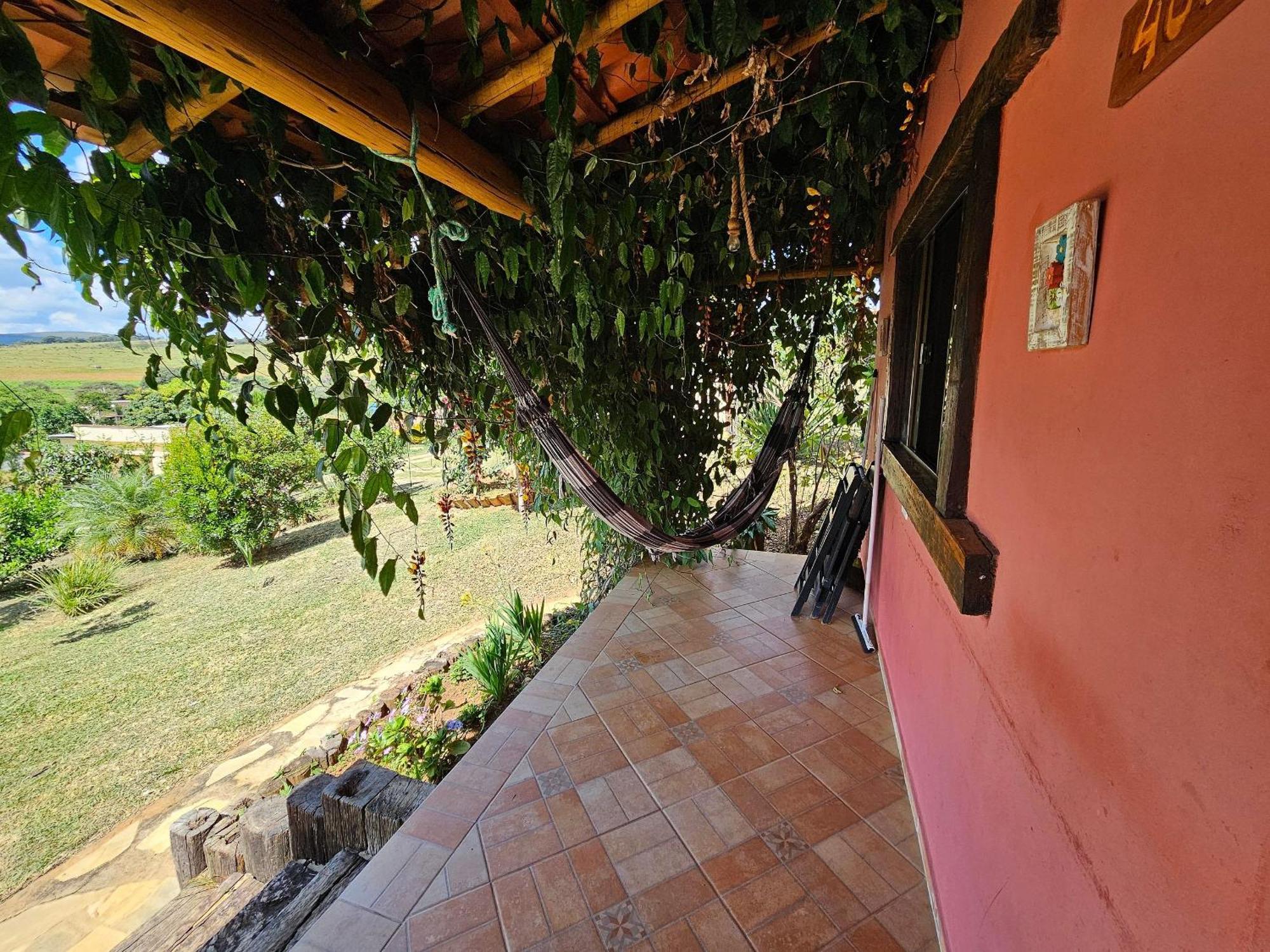 Chales Vila Carrancas - Unidade Centro ภายนอก รูปภาพ