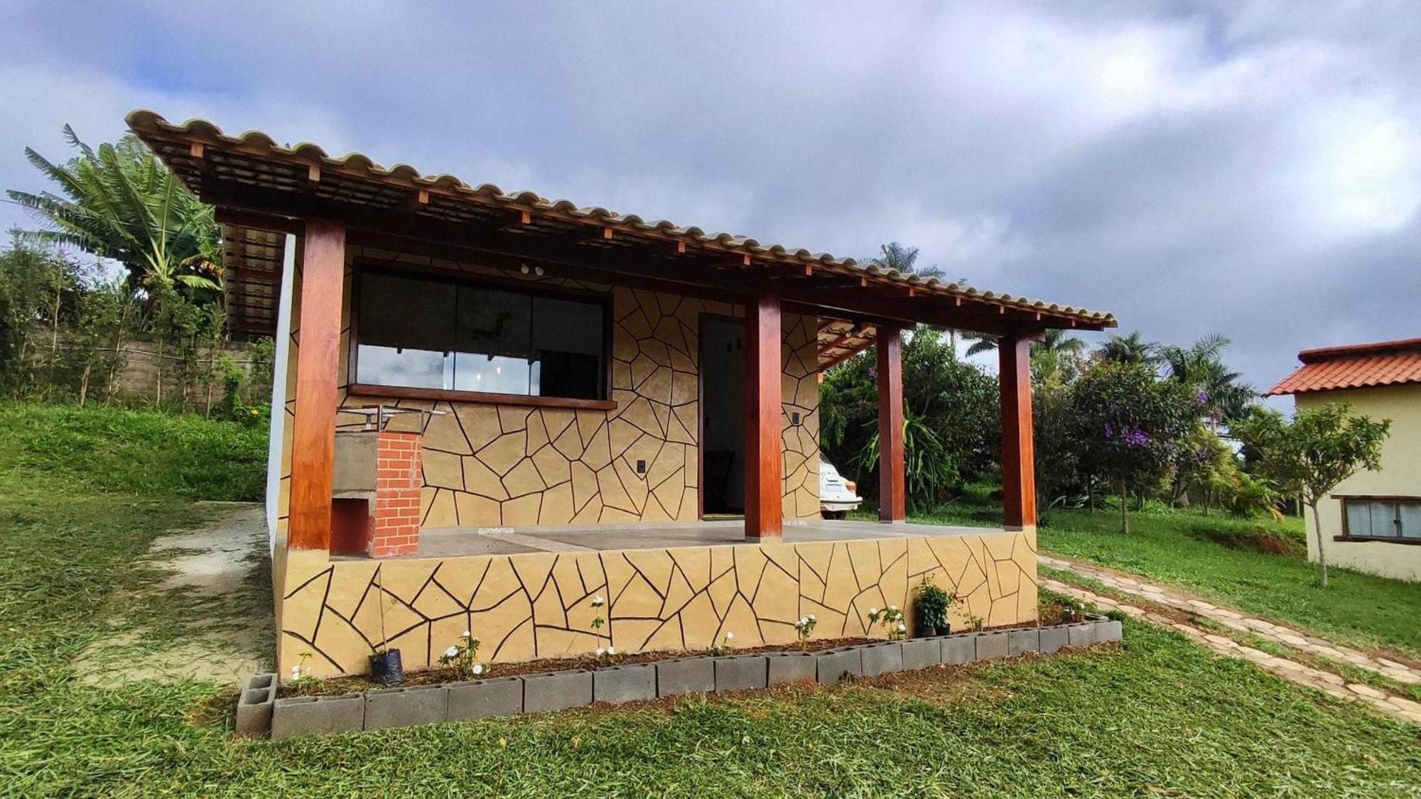 Chales Vila Carrancas - Unidade Centro ภายนอก รูปภาพ